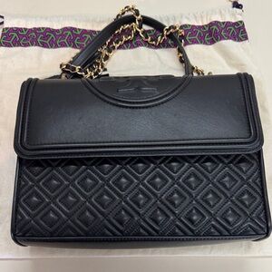 🖤 Tory Burch Fleming Soft Convertible Shoulder Bag – Black/Gold